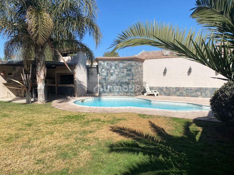 Casa en Venta en Guaymallen, Mendoza