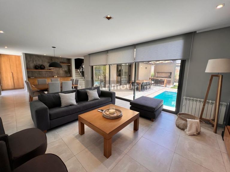 Casa en Venta en Las Heras, Mendoza