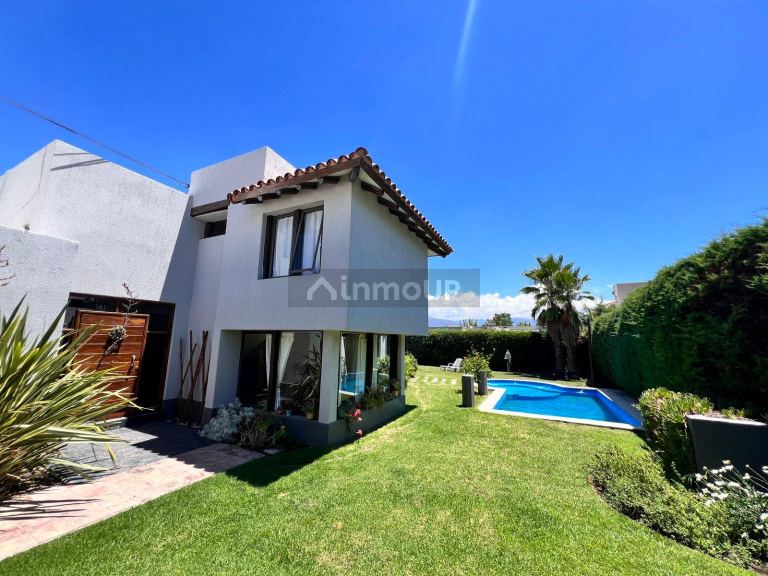 Casa en Venta en Lujan de Cuyo, Mendoza