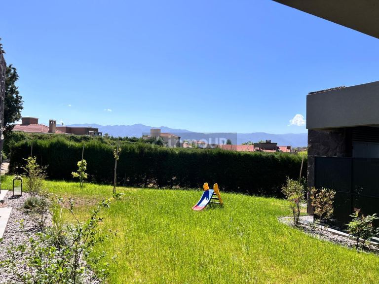 Casa en Venta en Lujan de Cuyo, Mendoza