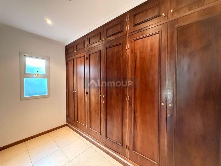 Casa en Alquiler en Capital, Mendoza