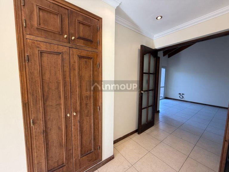 Casa en Alquiler en Capital, Mendoza