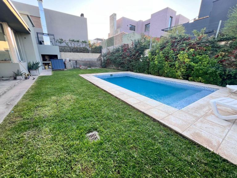 Casa en Alquiler en Capital, Mendoza
