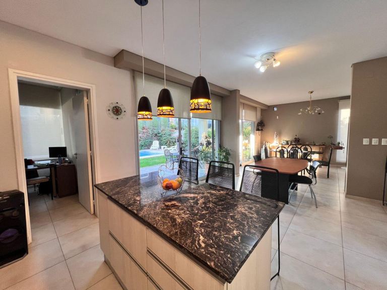 Casa en Alquiler en Capital, Mendoza