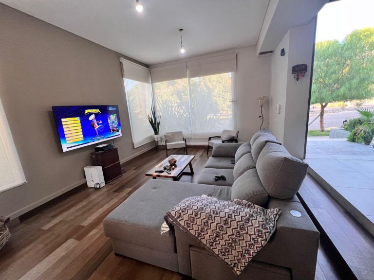 Casa en Alquiler en Capital, Mendoza