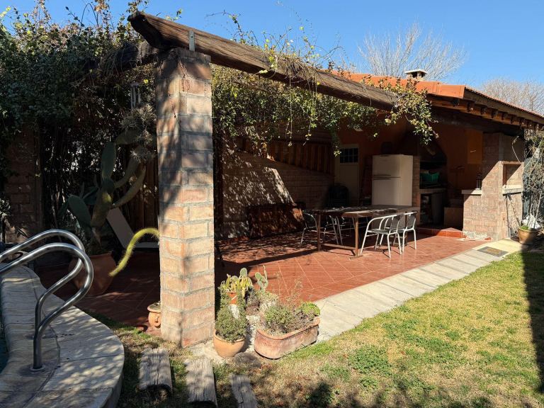 Casa en Venta en Godoy Cruz, Mendoza