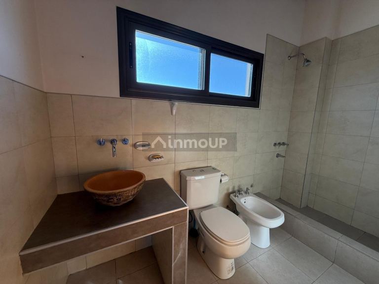 Casa en Alquiler en Maipu, Mendoza