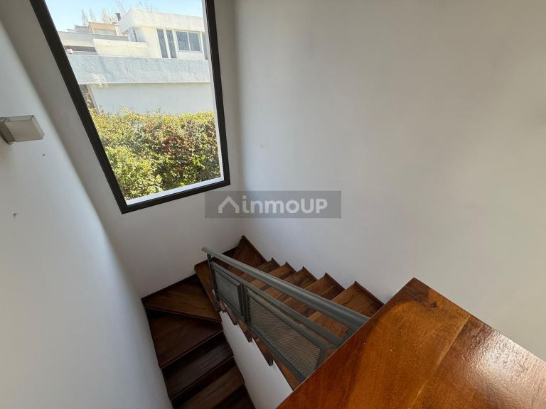 Casa en Alquiler en Maipu, Mendoza
