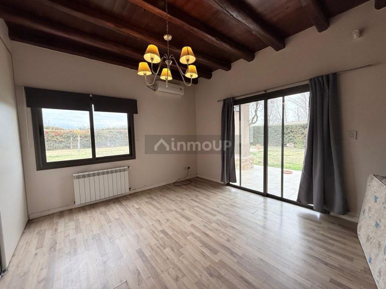Casa en Alquiler en Maipu, Mendoza