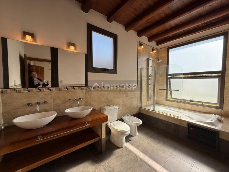 Casa en Alquiler en Maipu, Mendoza