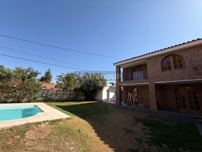 Casa en Venta en Capital, Mendoza