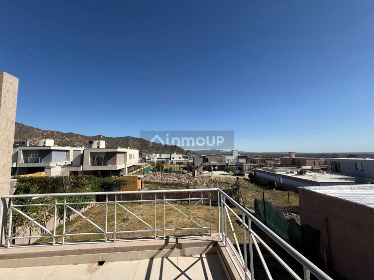 Casa en Venta en Las Heras, Mendoza