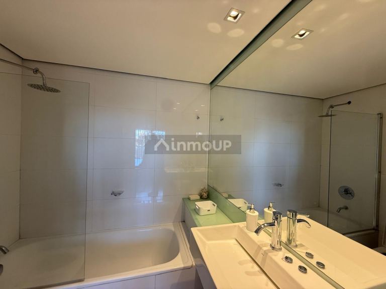 Departamento en Alquiler en Capital, Mendoza