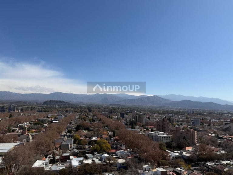 Departamento en Alquiler en Capital, Mendoza