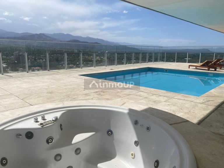 Departamento en Alquiler en Capital, Mendoza