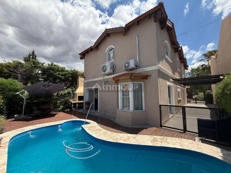 Casa en Venta en Capital, Mendoza