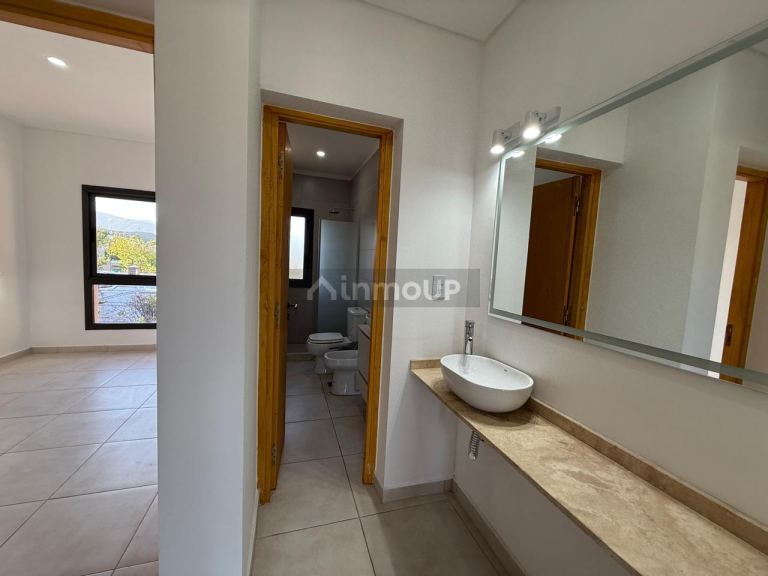 Departamento en Alquiler en Godoy Cruz, Mendoza