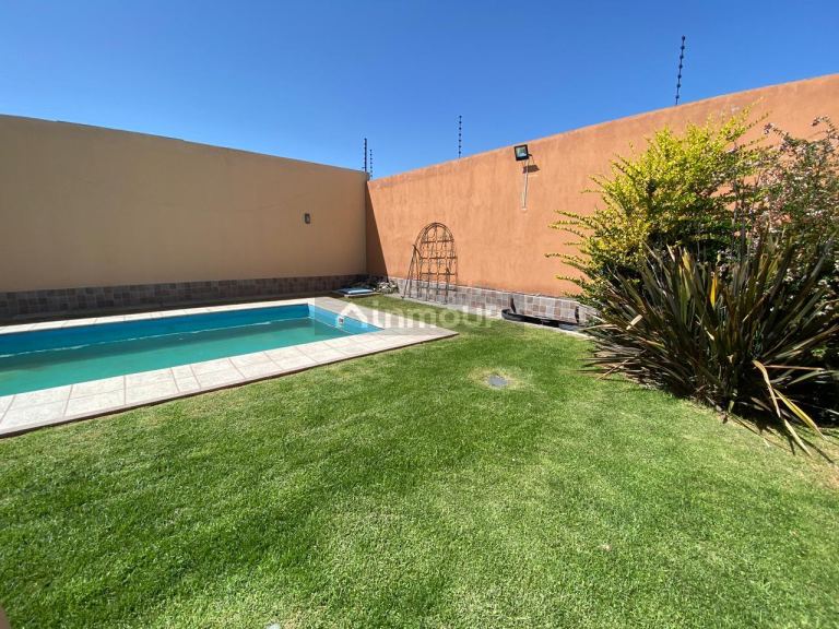 Casa en Venta en Las Heras, Mendoza