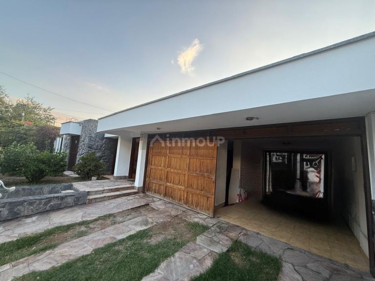 Casa en Venta en Las Heras, Mendoza