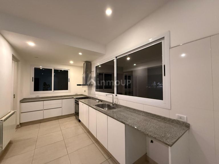 Casa en Alquiler en Guaymallen, Mendoza