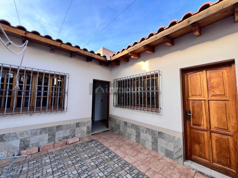 Casa en Alquiler en Capital, Mendoza