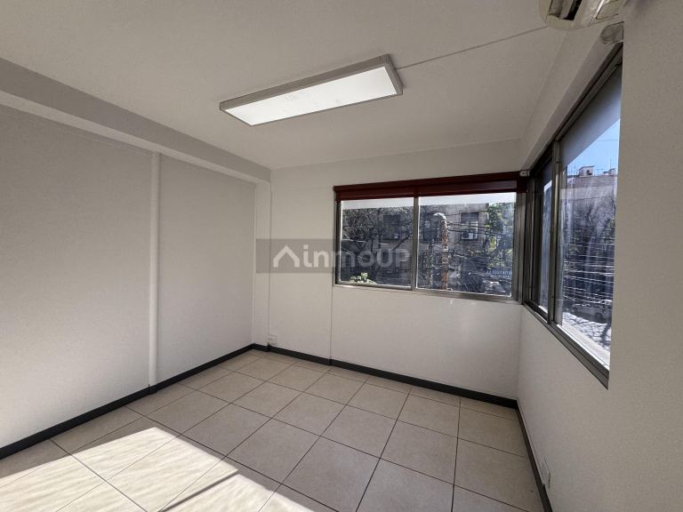 Oficina en Alquiler en Capital, Mendoza - $ 1.000.000 | Inmoup - 6