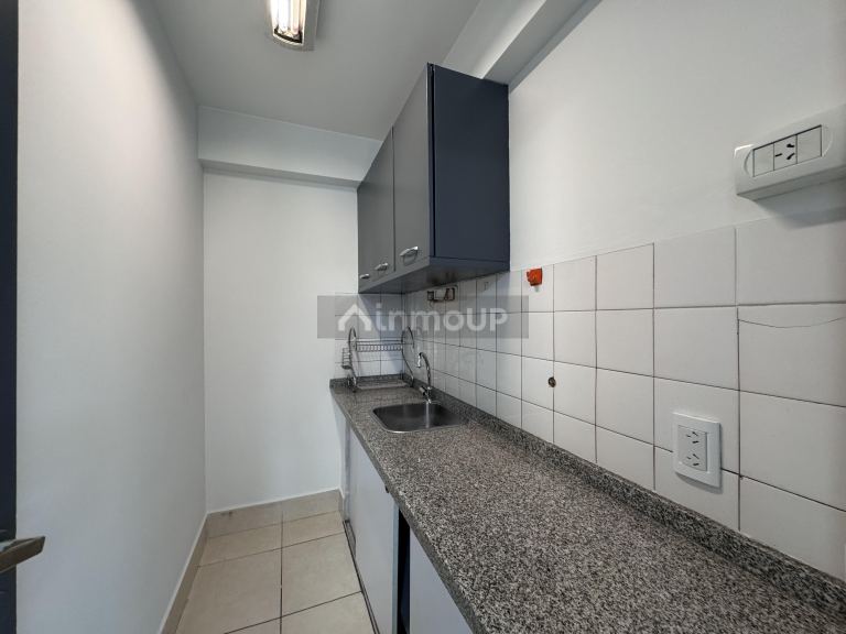 Oficina en Alquiler en Capital, Mendoza - $ 1.000.000 | Inmoup - 9
