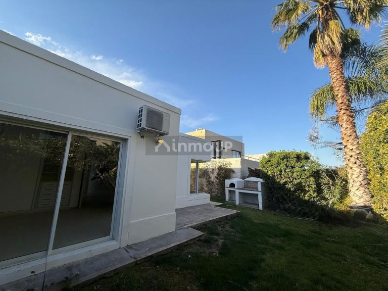 Casa en Venta en Las Heras, Mendoza - USD 215.000 | Inmoup - 17