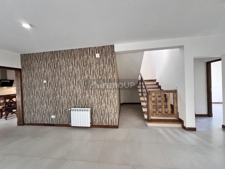 Casa en Venta en Capital, Mendoza - USD 350.000 | Inmoup - 6