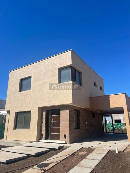 Casa en Venta en Maipu, Mendoza