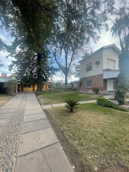 Casa en Venta en Guaymallen, Mendoza