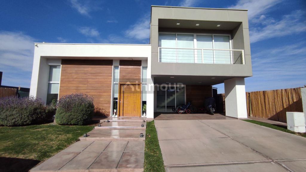 Casa en Venta en Lujan de Cuyo, Mendoza