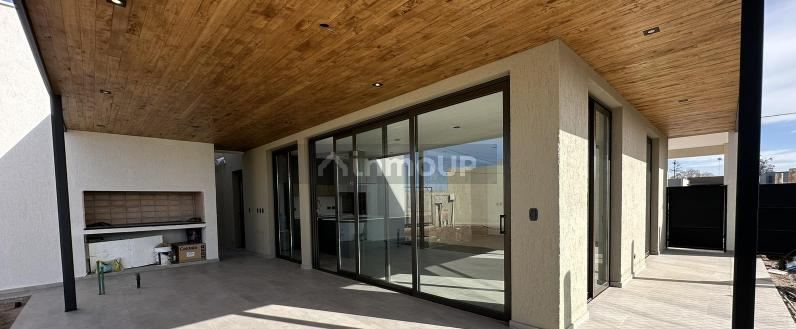 Casa en Venta en Maipu, Mendoza