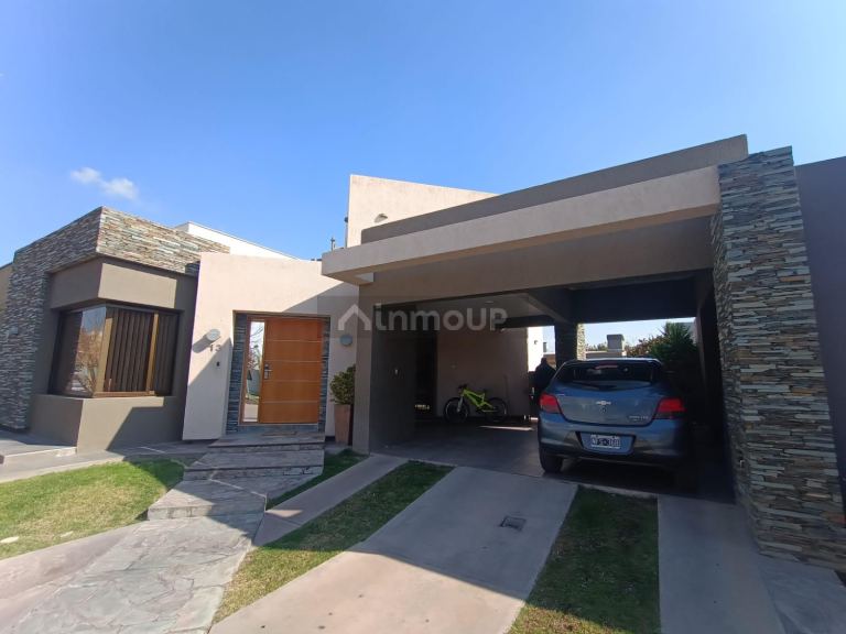 Casa en Venta en Maipu, Mendoza