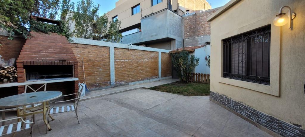 Casa en Venta en Guaymallen, Mendoza