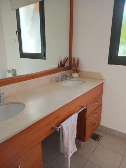 Casa en Venta en Guaymallen, Mendoza