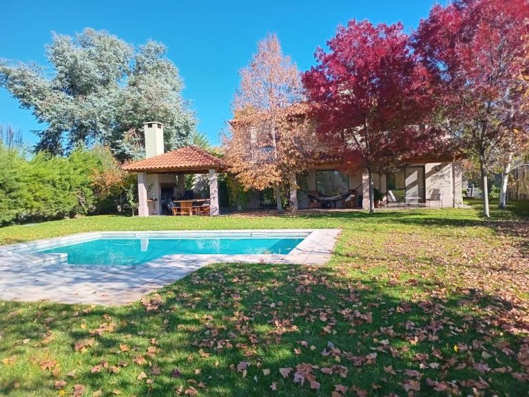 Casa en Venta en Guaymallen, Mendoza