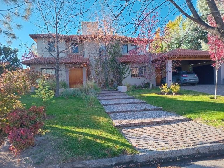 Casa en Venta en Guaymallen, Mendoza