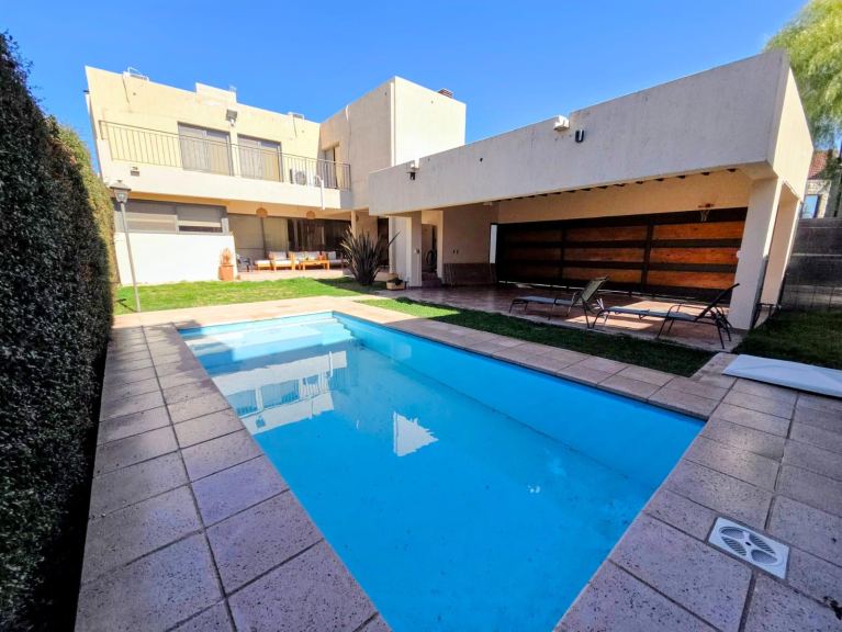 Casa en Venta en Maipu, Mendoza