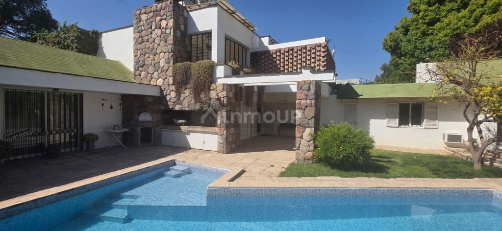 Casa en Venta en Capital, Mendoza