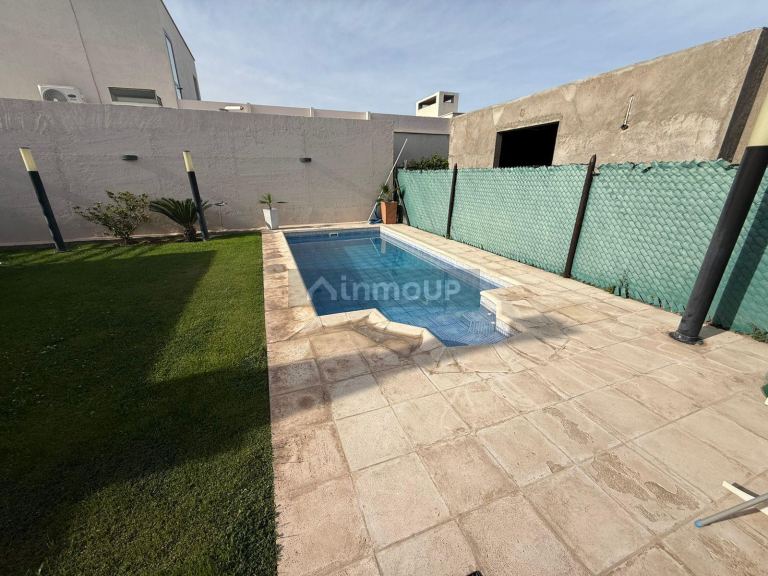 Casa en Venta en Maipu, Mendoza