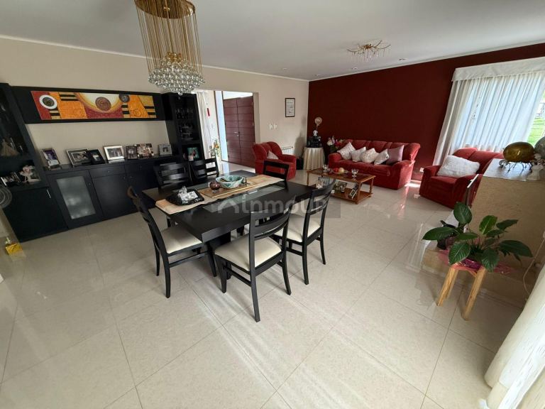 Casa en Venta en Maipu, Mendoza