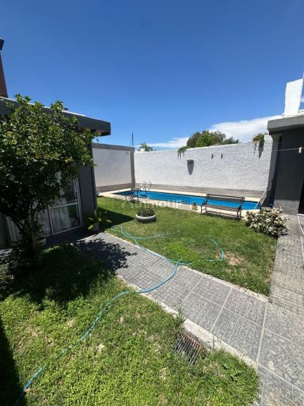 Casa en Venta en Guaymallen, Mendoza