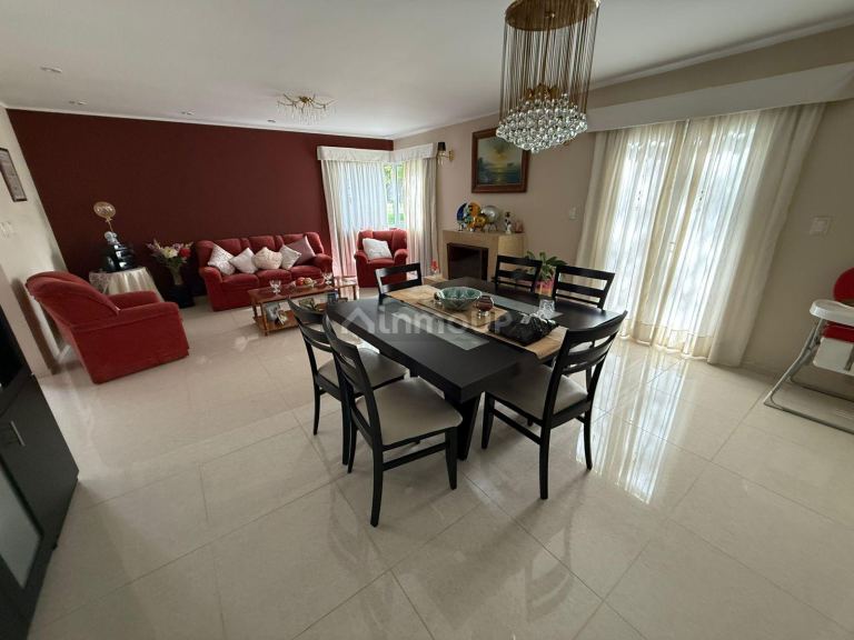 Casa en Venta en Maipu, Mendoza