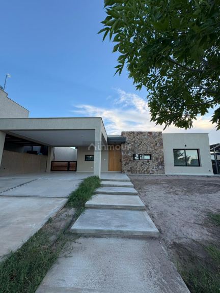 Casa en Venta en Lujan de Cuyo, Mendoza