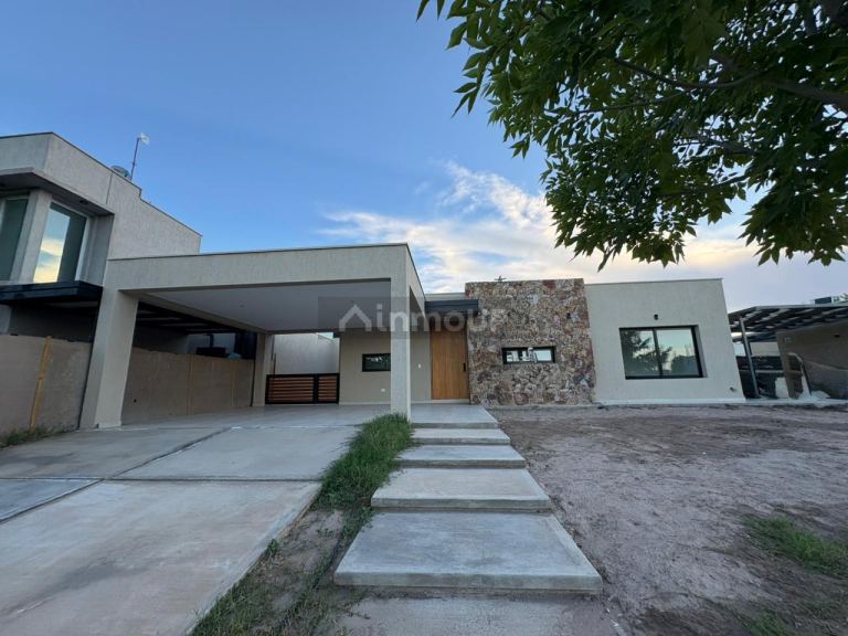 Casa en Venta en Lujan de Cuyo, Mendoza