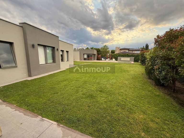 Casa en Venta en Lujan de Cuyo, Mendoza