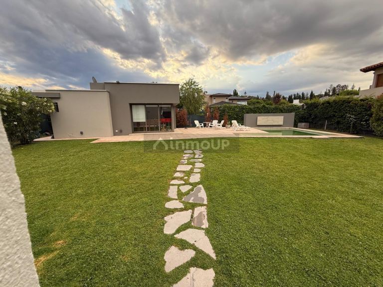 Casa en Venta en Lujan de Cuyo, Mendoza