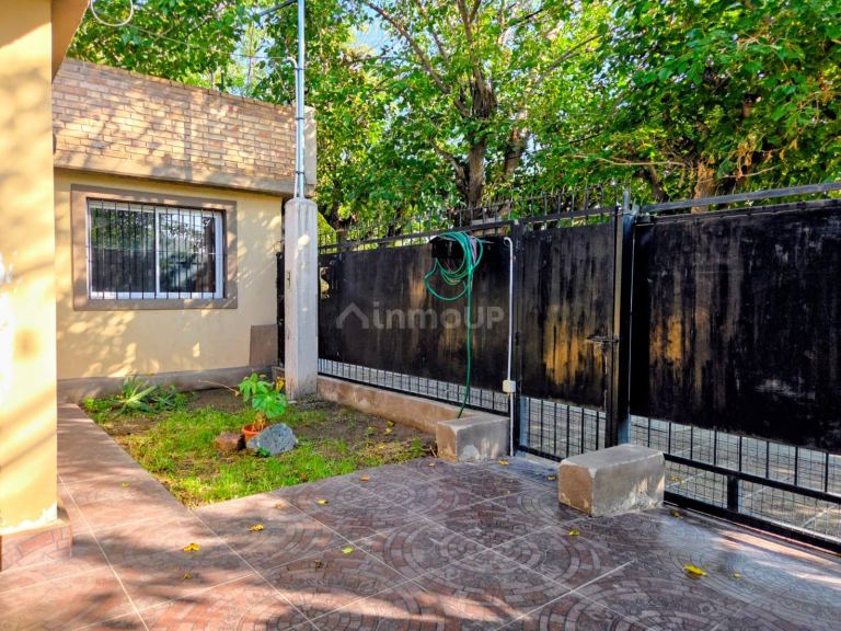 Casa en Venta en Guaymallen, Mendoza