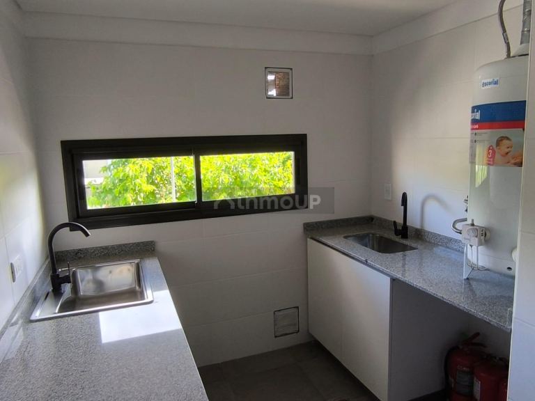 Lujan de Cuyo MANUEL ANTONIO SAEZ 8013  BARRIO PORTAL DEL SUR II